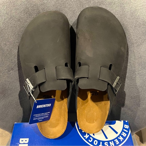 Birkenstock Other - Birkenstock Boston Men’s clogs Black Oiled Leather Size 10 US 43 EU
